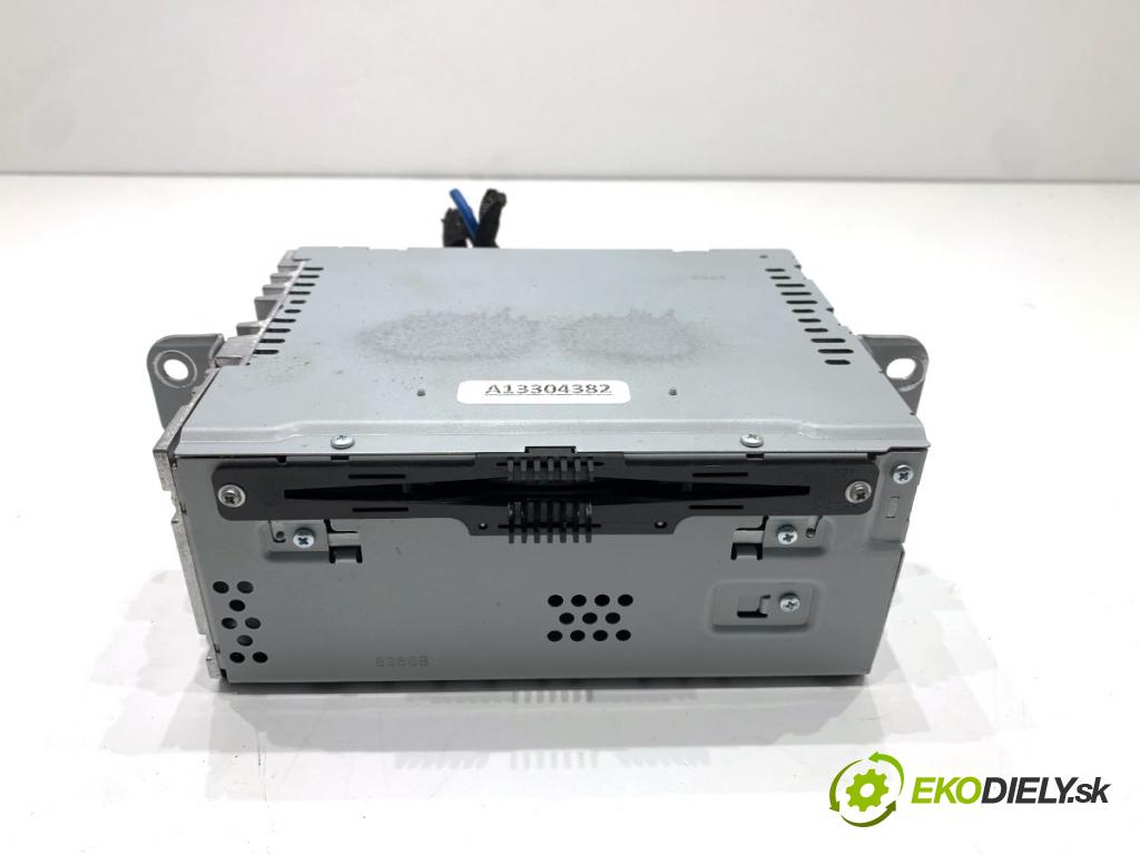 FORD USA ESCAPE III  2017 179 kW 2.0 179 kW [242 KM] 2017 - 2018 1983 RADIO GJ5T-19C107-GD (Audio zařízení)