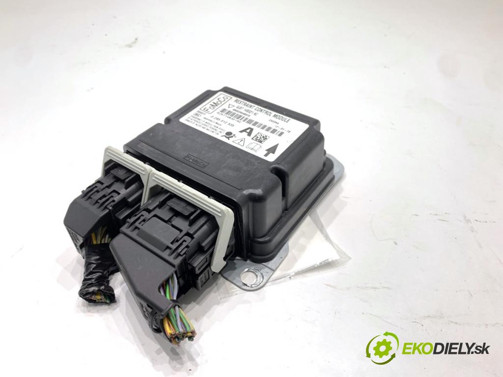 FORD USA ESCAPE III  2017 179 kW 2.0 179 kW [242 KM] 2017 - 2018 1983 senzor airbag GJ5T-14B321-AC (Snímač)