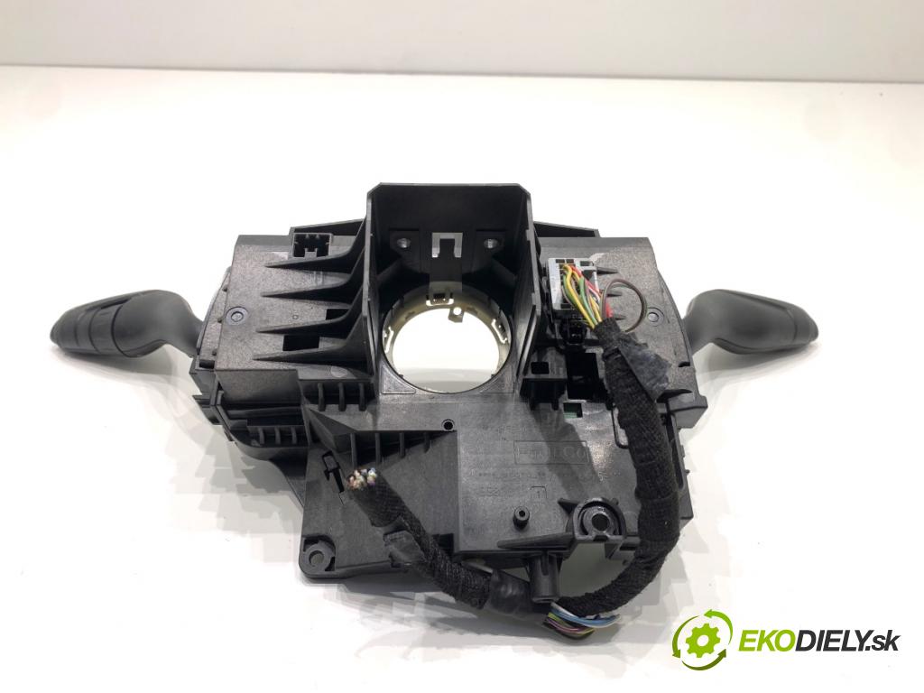 FORD USA ESCAPE III  2017 179 kW 2.0 179 kW [242 KM] 2017 - 2018 1983 Prepínač kombinovaný F1FT-3F944-BC (Prepínacie páčky pod volantom)