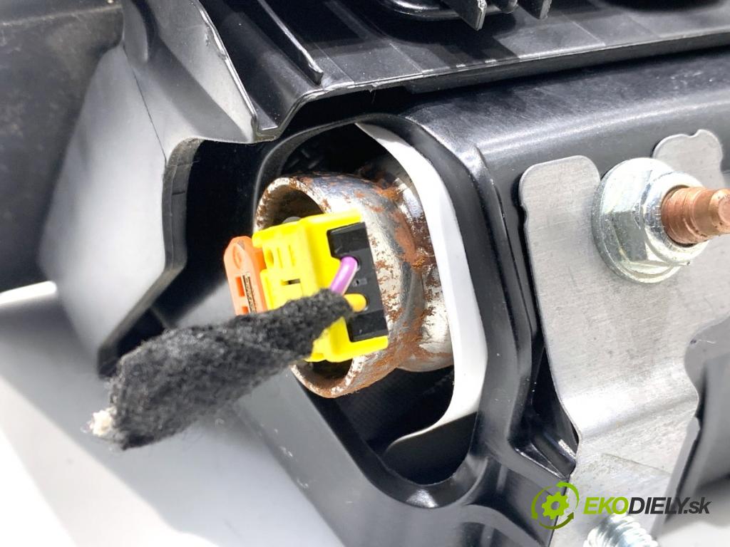 FORD USA ESCAPE III  2017 179 kW 2.0 179 kW [242 KM] 2017 - 2018 1983 AirBag koleno: GJ54-78042A01-AB