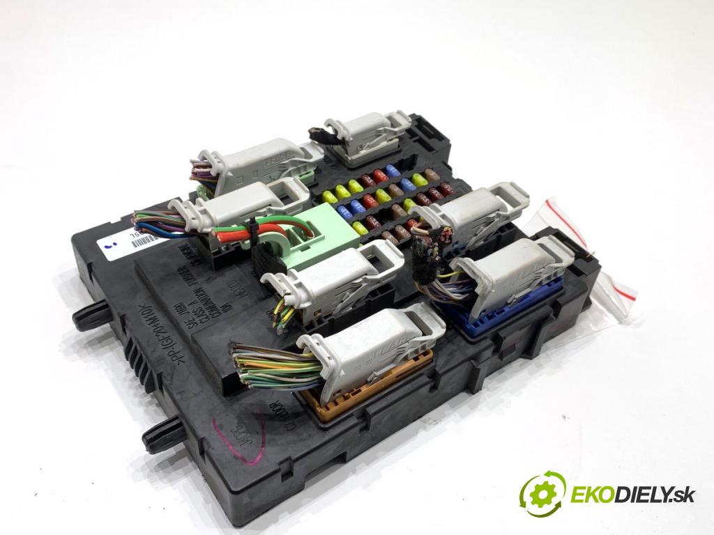 FORD USA ESCAPE III  2017 179 kW 2.0 179 kW [242 KM] 2017 - 2018 1983 modul BSI GV6T-14A073-JF (Pojistková skříňka)