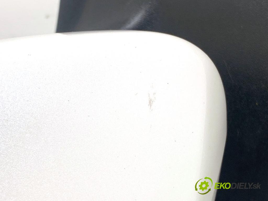 FORD USA ESCAPE III  2017 179 kW 2.0 179 kW [242 KM] 2017 - 2018 1983 zpětné zrcátko levý