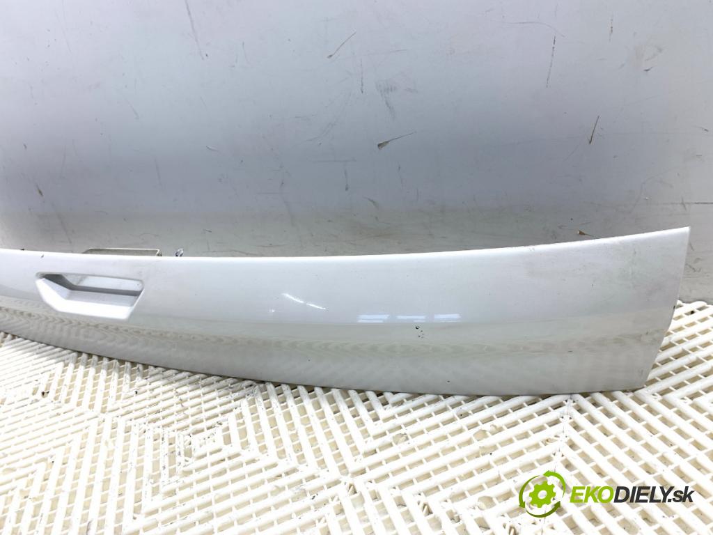 FORD USA ESCAPE III  2017 179 kW 2.0 179 kW [242 KM] 2017 - 2018 1983 zadní část - čelo dveří zadní část