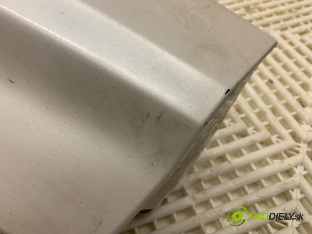 FORD USA ESCAPE III  2017 179 kW 2.0 179 kW [242 KM] 2017 - 2018 1983 zadní část - čelo dveří zadní část