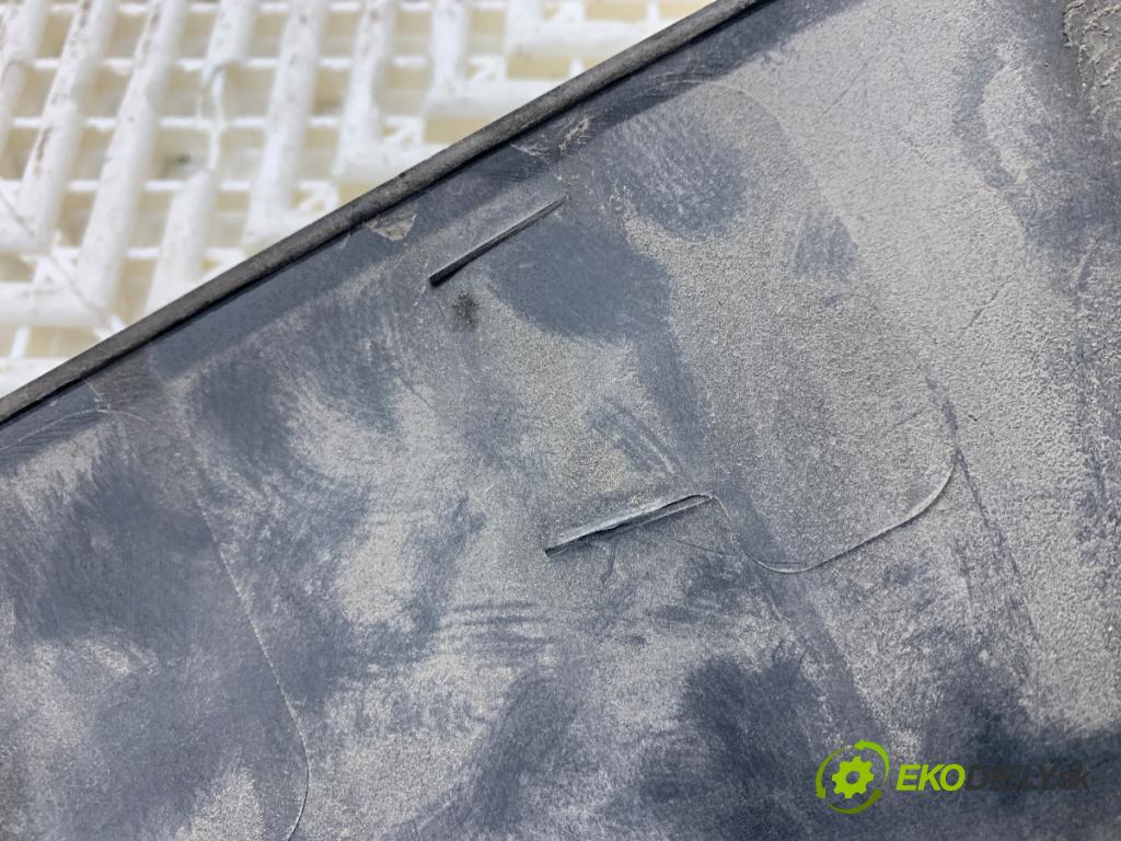 FORD USA ESCAPE III  2017 179 kW 2.0 179 kW [242 KM] 2017 - 2018 1983 lišta dveře pravý zadní část