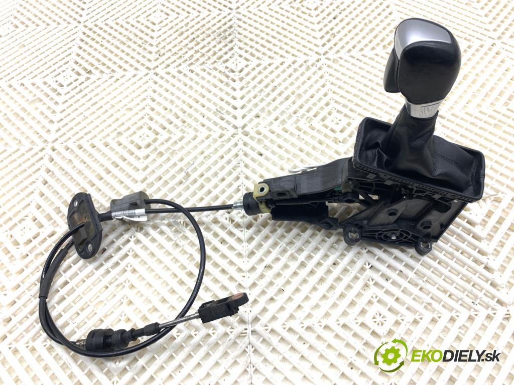 FORD USA ESCAPE III  2017 179 kW 2.0 179 kW [242 KM] 2017 - 2018 1983 Kulisa  (Rýchlostná páka (kulisa))