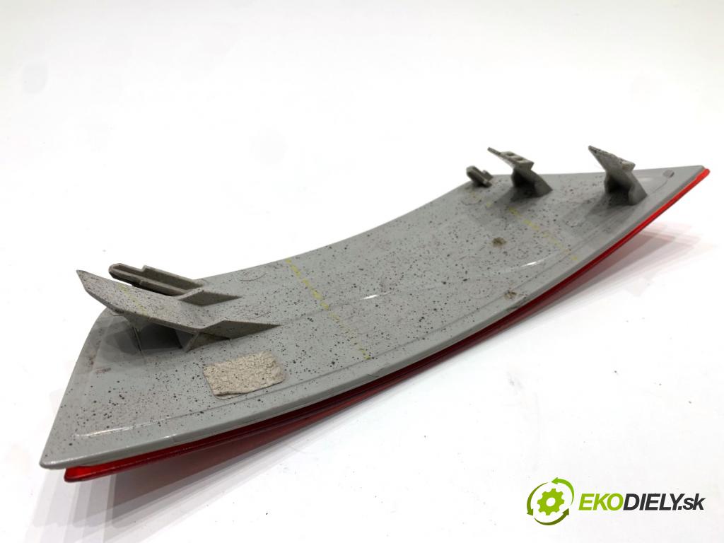 FORD USA ESCAPE III  2017 179 kW 2.0 179 kW [242 KM] 2017 - 2018 1983 světlo nárazníka levý zadní část reflexní