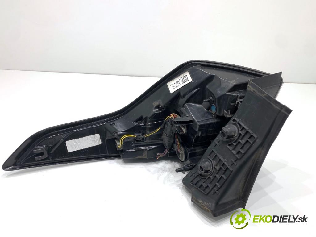 FORD USA ESCAPE III  2017 179 kW 2.0 179 kW [242 KM] 2017 - 2018 1983 světlo levý zadní část GJ54-13405-AG