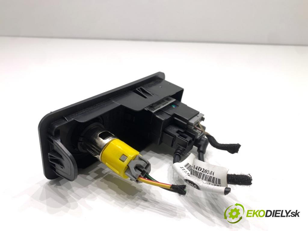 FORD USA ESCAPE III  2017 179 kW 2.0 179 kW [242 KM] 2017 - 2018 1983 HNÍZDO: USB GJ5T-14D202-BA