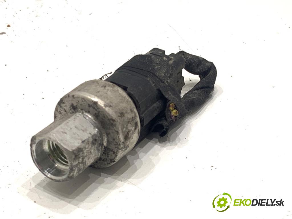 FORD USA ESCAPE III  2017 179 kW 2.0 179 kW [242 KM] 2017 - 2018 1983 snímač klimatizace BT43-19D594-AA (Snímač klimatizace)