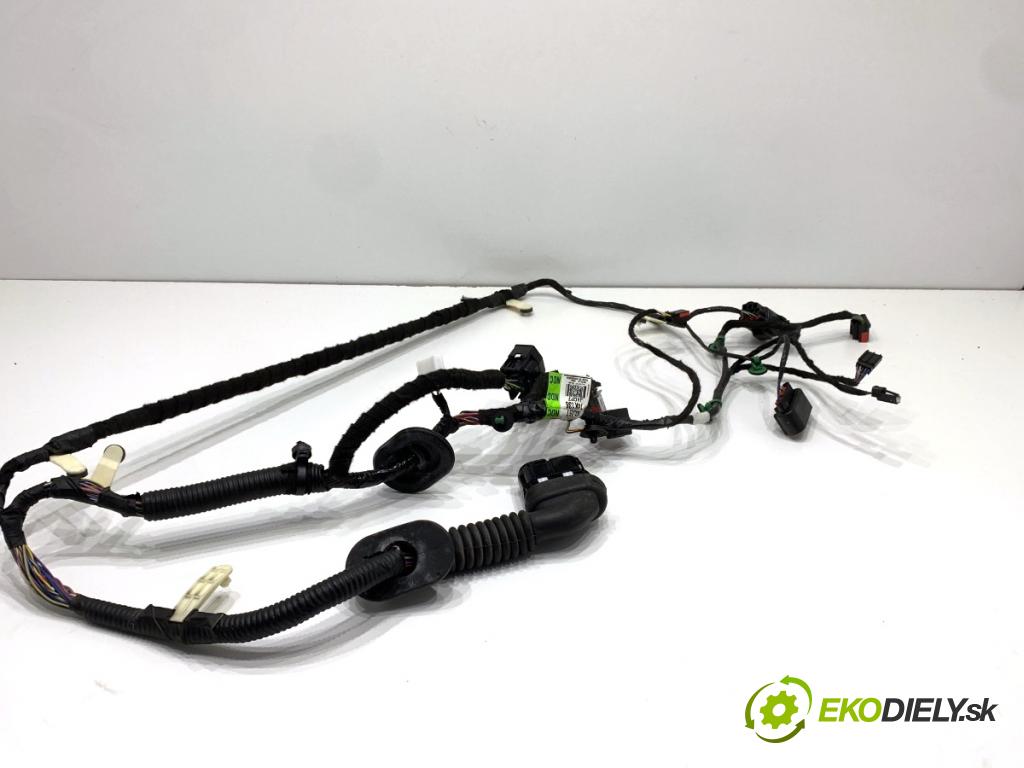 FORD USA ESCAPE III  2017 179 kW 2.0 179 kW [242 KM] 2017 - 2018 1983 káblovačka dveře přední část pravý GJ5T14K138