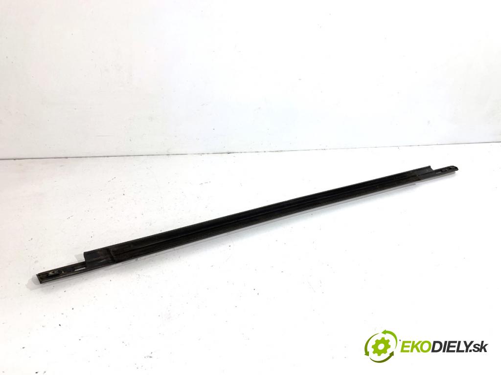 FORD USA ESCAPE III  2017 179 kW 2.0 179 kW [242 KM] 2017 - 2018 1983 lišta Sbírání: zadní část levý CJ54-S20562