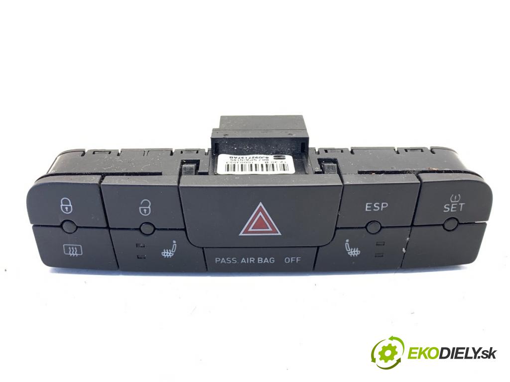 SEAT IBIZA IV coupe 2012 55 kW 1.2 TDI 1199 spínač světel nouzových 6J0927137AB (Páčky pod volantem)