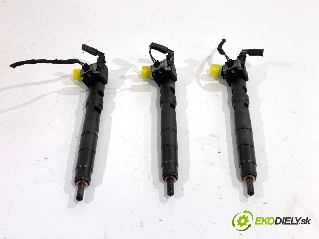 SEAT IBIZA IV coupe 2012 55 kW 1.2 TDI 1199 Vstrekovacie ventily 03P130277