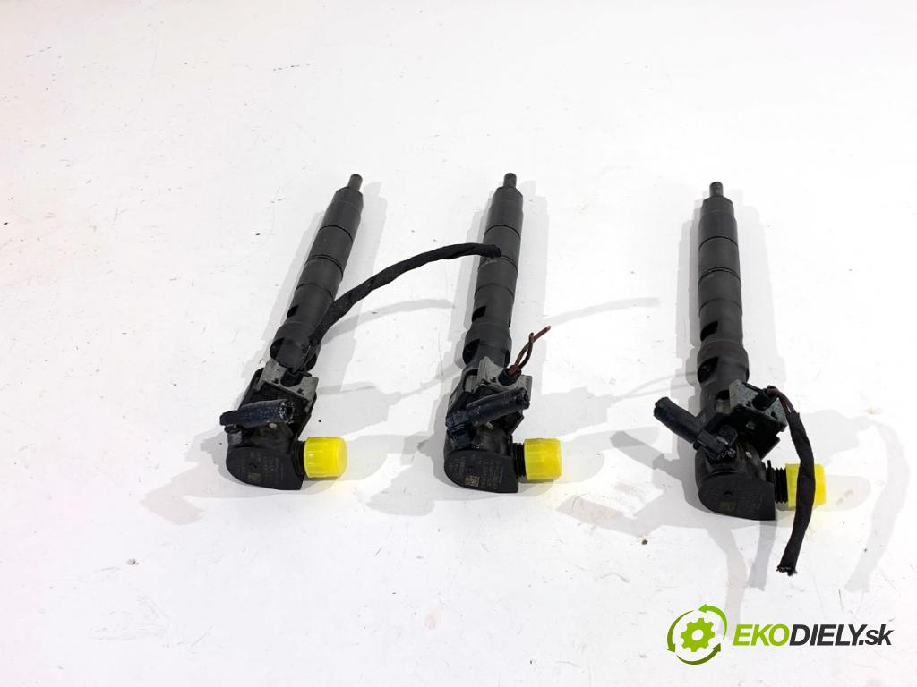 SEAT IBIZA IV coupe 2012 55 kW 1.2 TDI 1199 Vstrekovacie ventily 03P130277