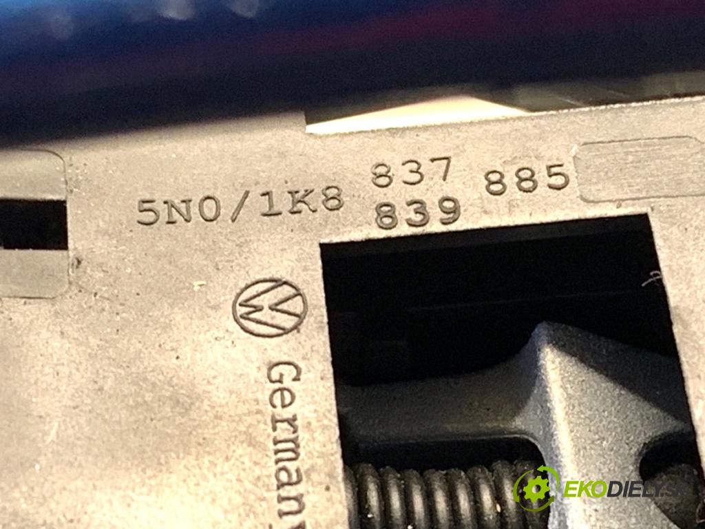 SEAT IBIZA IV coupe 2012 55 kW 1.2 TDI 1199 Kľučka vonkajšia pravy predný