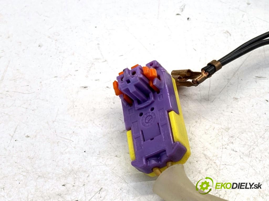 SEAT IBIZA IV coupe 2012 55 kW 1.2 TDI 1199 Káblovačka silentbloku airbag 5K0971584B