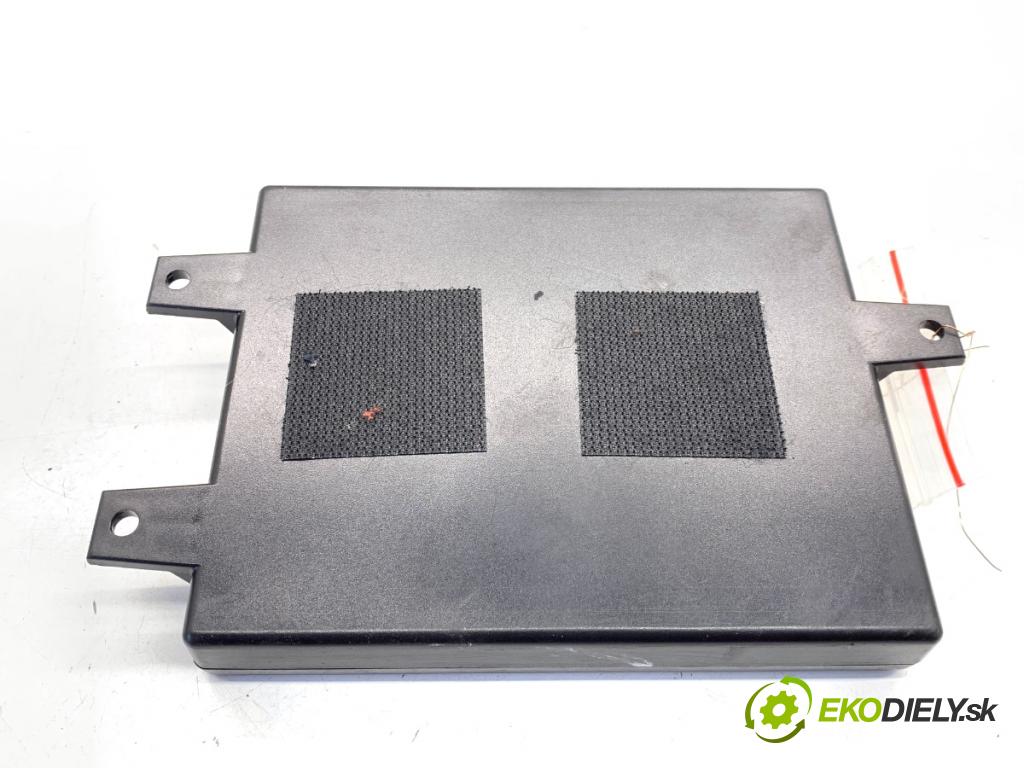 SEAT IBIZA IV coupe 2012 55 kW 1.2 TDI 1199 Modul BLUETOOTH 7P6035730F (Riadiaca jednotka ostatné)