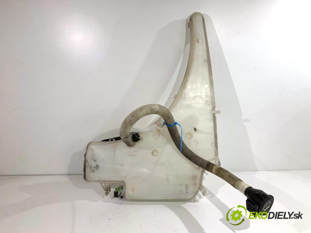 BMW E90 sedan 2005 95 kW 318 i 1995 Nádržka ostrekovačov 7124231