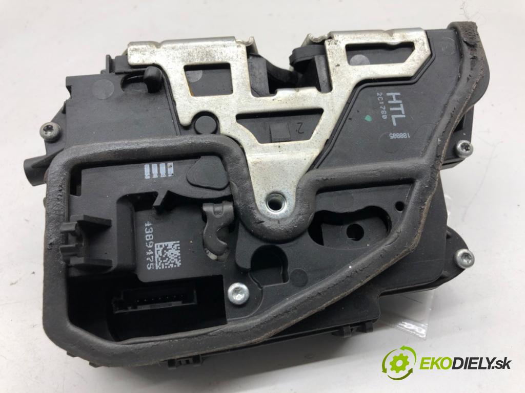 BMW E90 sedan 2005 95 kW 318 i 1995 zámok Dvere ľavy zad 4389475