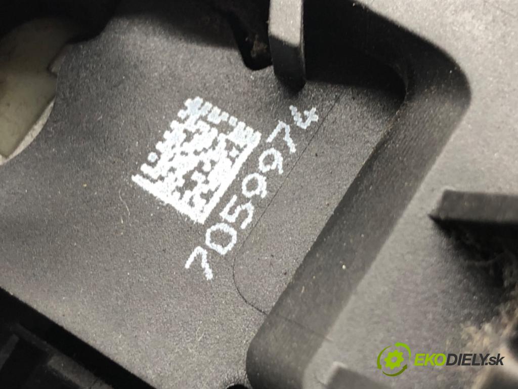 BMW E90 sedan 2005 95 kW 318 i 1995 zámok Dvere pravy predný 7059974