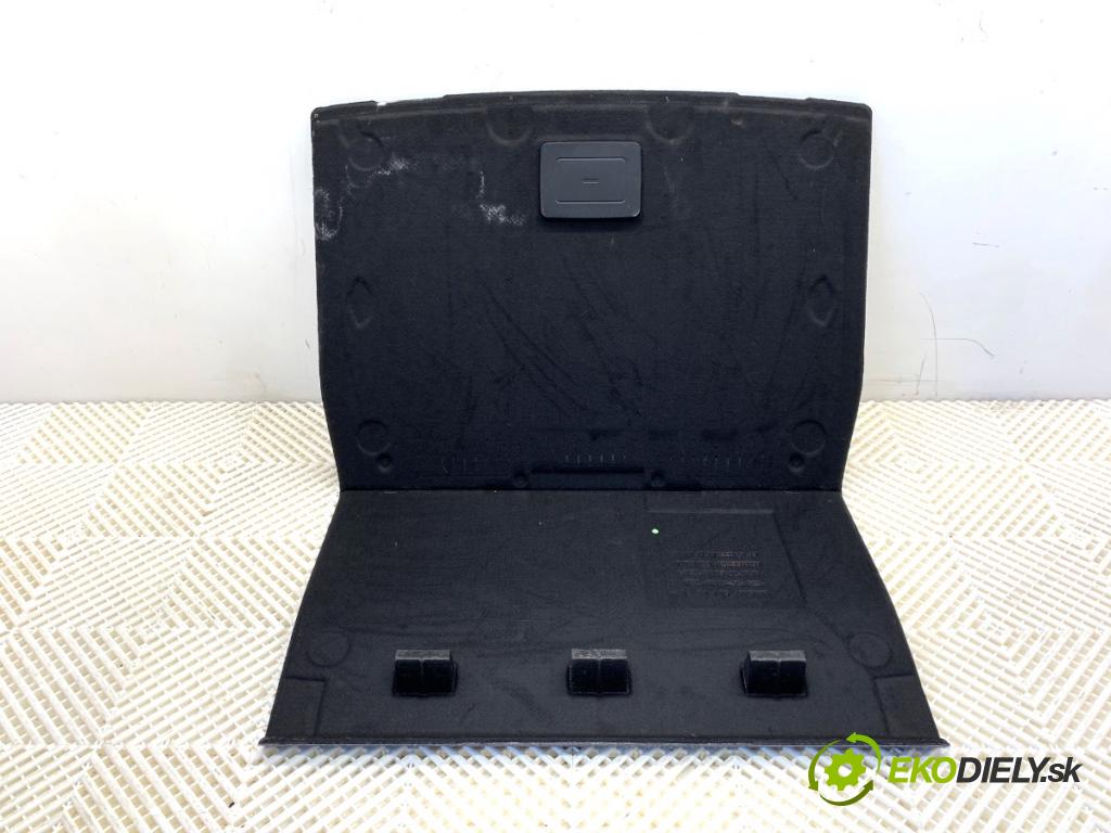 BMW E90 sedan 2005 95 kW 318 i 1995 KRYTINA: kufra