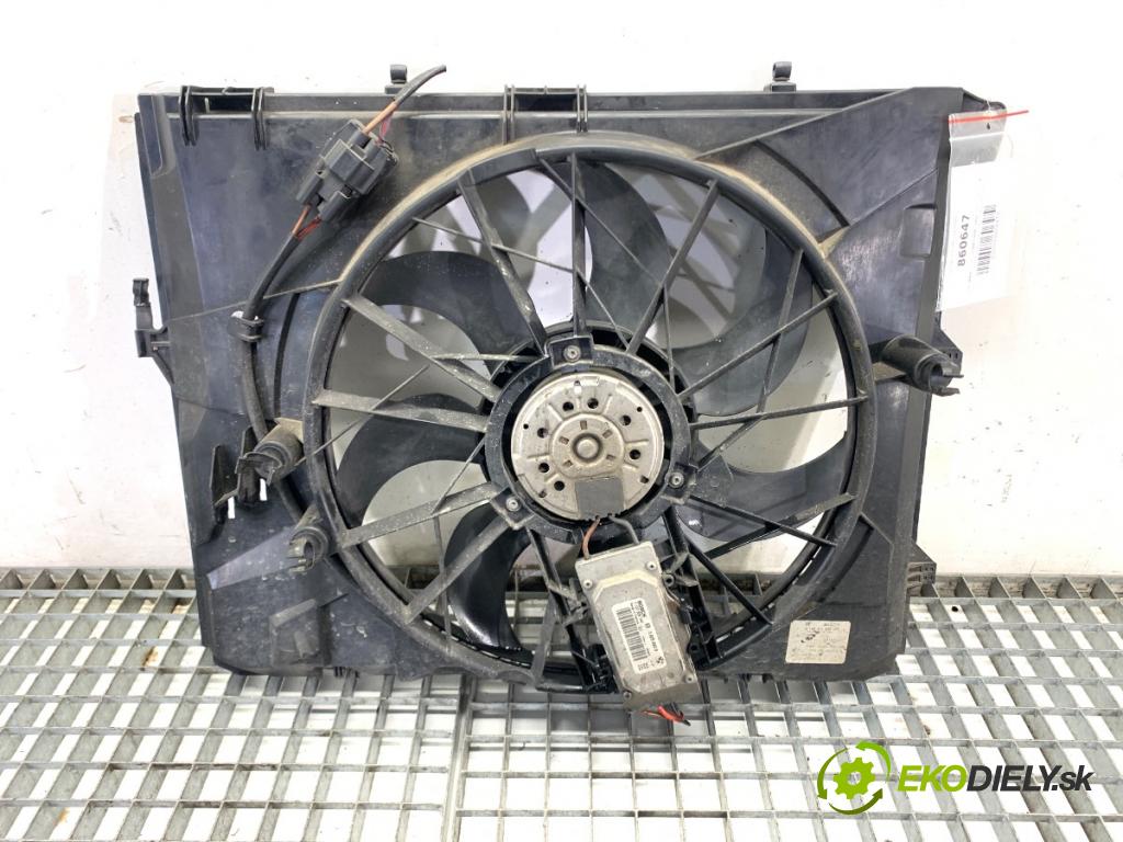 BMW E90 sedan 2005 95 kW 318 i 1995 ventilátor chladiče 7523258 (Ventilátor)
