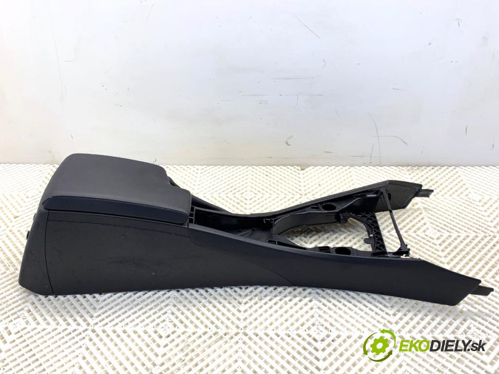 BMW E90 sedan 2005 95 kW 318 i 1995 Tunel stredový opierka