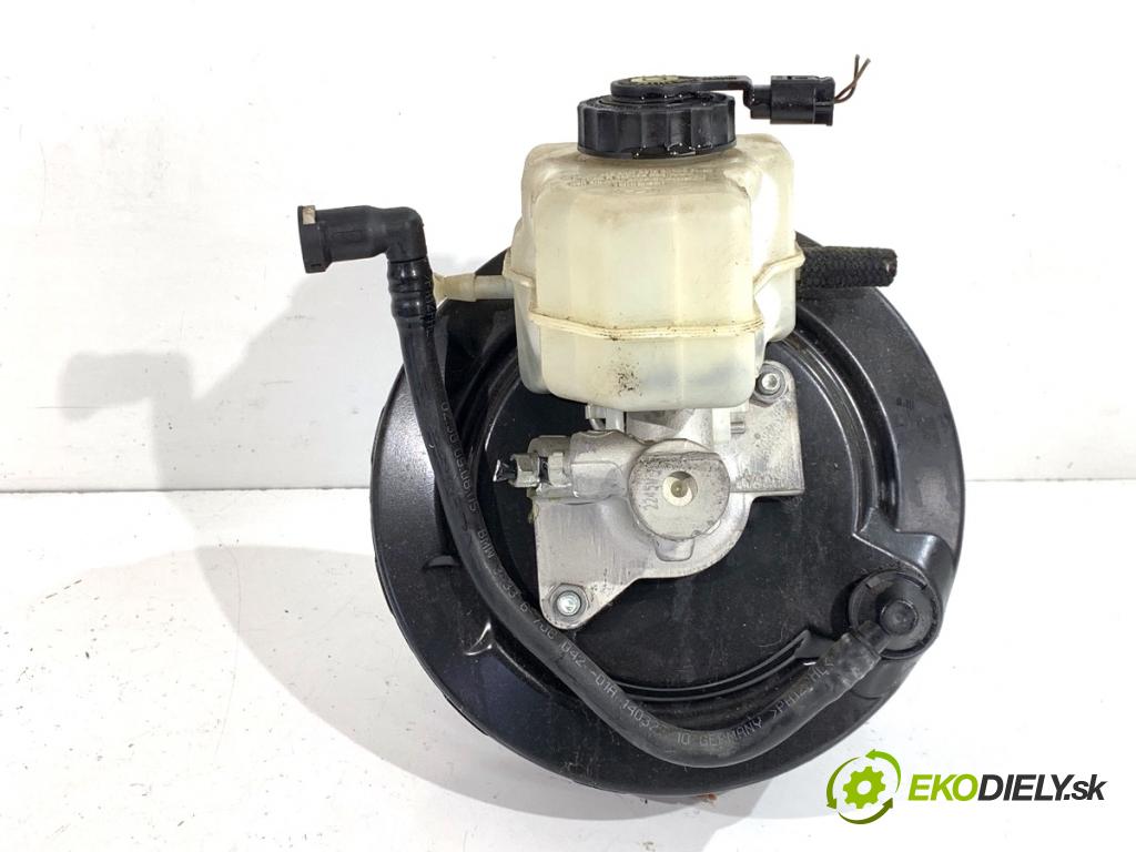 BMW E90 sedan 2005 95 kW 318 i 1995 posilovač bŕzd 6751976