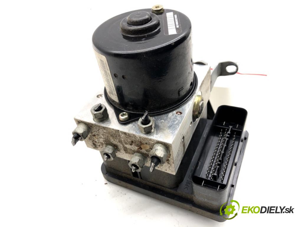 BMW E90 sedan 2005 95 kW 318 i 1995 pumpa ABS 6772214 (Pumpa ABS)