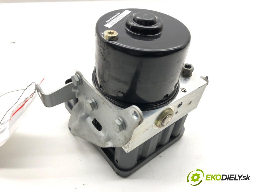 BMW E90 sedan 2005 95 kW 318 i 1995 Pumpa ABS 6772214 (Pumpa ABS)