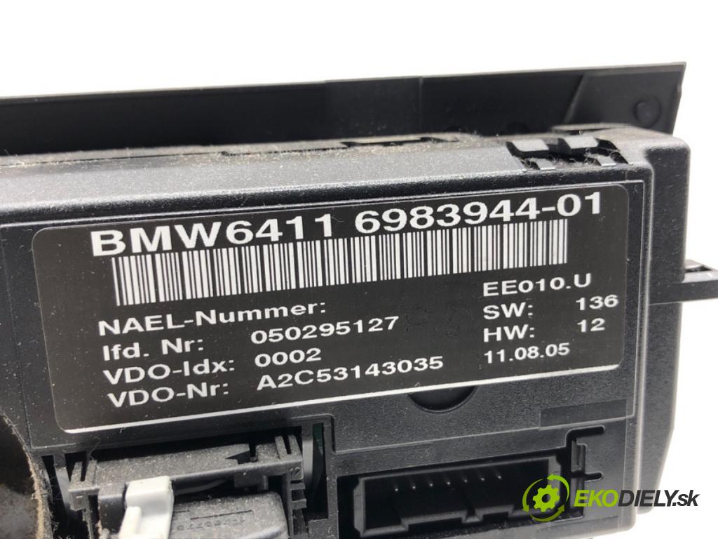 BMW E90 sedan 2005 95 kW 318 i 1995 Panel ovládaní topení 6983944 (Páčky pod volantem)