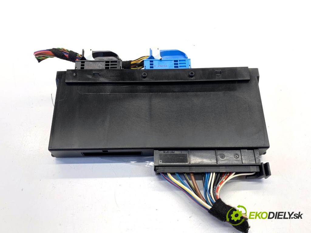 BMW E90 sedan 2005 95 kW 318 i 1995 modul komfortu 6983302 (Komfortní modul)