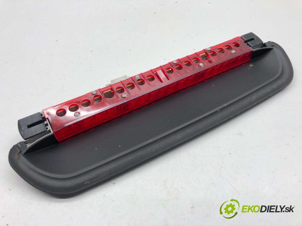 BMW E90 sedan 2005 95 kW 318 i 1995 světlo brzdových světel 6946614