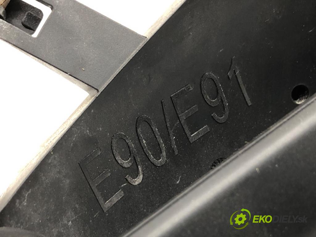 BMW E90 sedan 2005 95 kW 318 i 1995 Kľučka vonkajšia ľavy predný