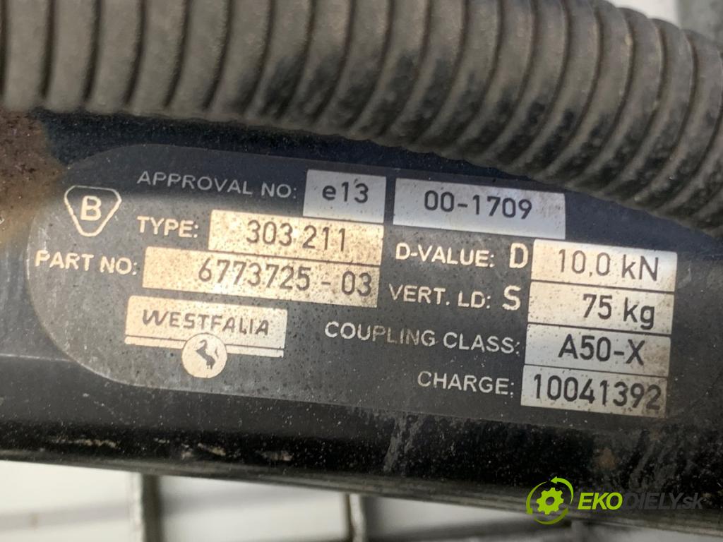 BMW E90 sedan 2005 95 kW 318 i 1995 Hák ťažné zariadenie 6773725 (Ťažné zariadenie)