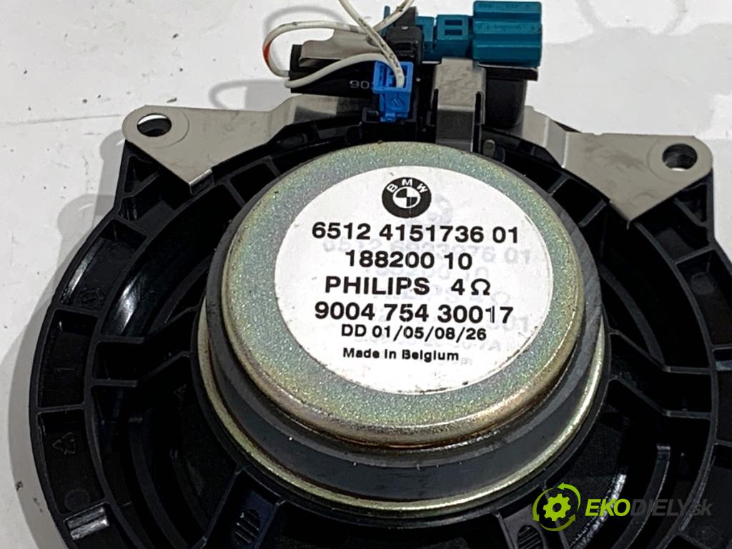 BMW E90 sedan 2005 95 kW 318 i 1995 reproduktory