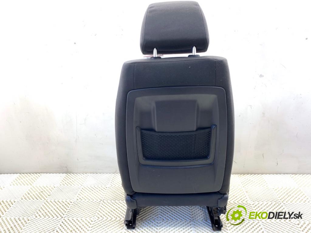 BMW E90 sedan 2005 95 kW 318 i 1995 Sedadlo ľavy predný