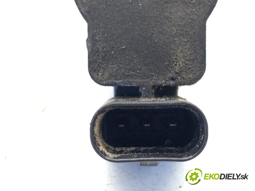 BMW E90 sedan 2005 95 kW 318 i 1995 Snímač PDC 6935597