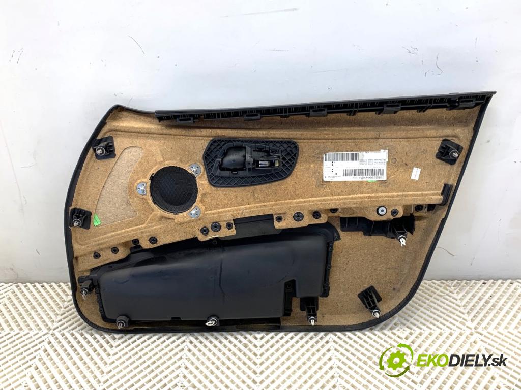 BMW E90 sedan 2005 95 kW 318 i 1995 čalúnenie Dvere ľavy predný