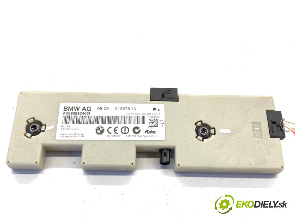 BMW E90 sedan 2005 95 kW 318 i 1995 ANTENA 6928934