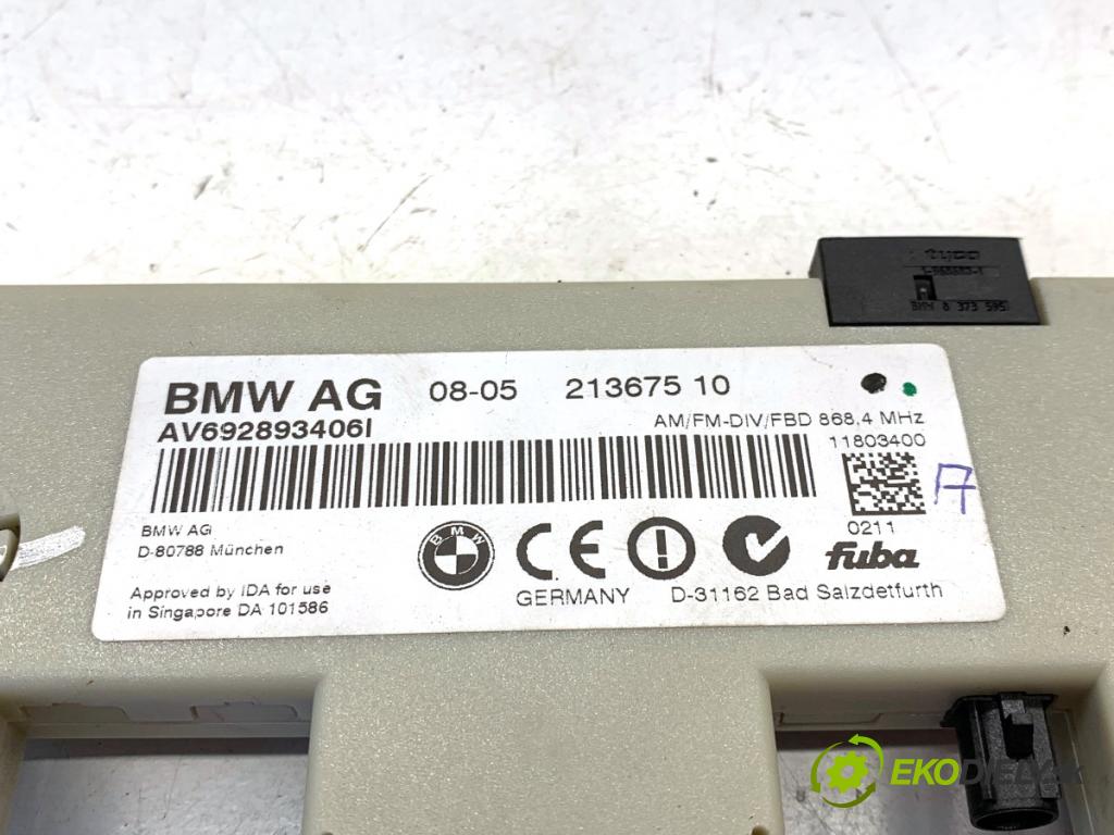BMW E90 sedan 2005 95 kW 318 i 1995 ANTENA 6928934