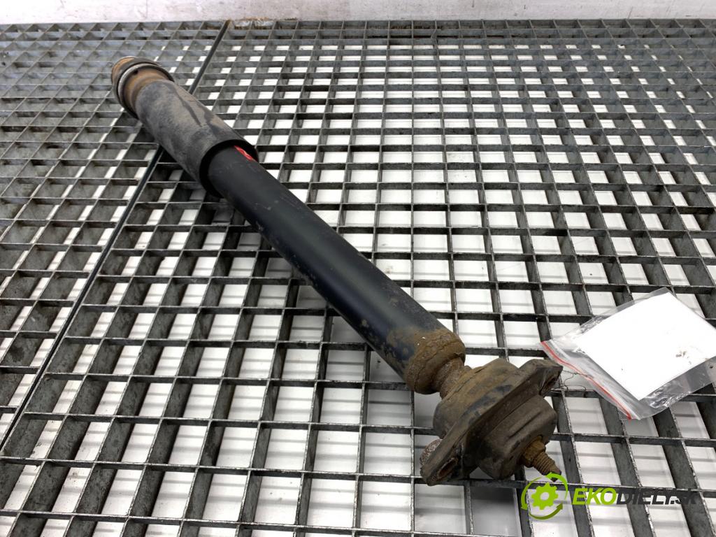 BMW E90 sedan 2005 95 kW 318 i 1995 tlumič pravý zadní část