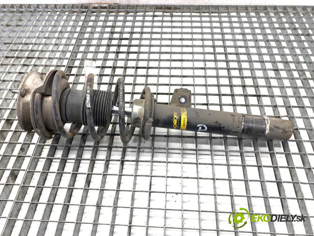 BMW E90 sedan 2005 95 kW 318 i 1995 tlumič pravý přední část 