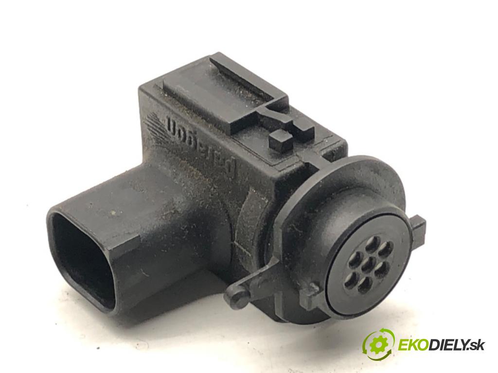 BMW E90 sedan 2005 95 kW 318 i 1995 snímač KVALITNÍ: vzduchu 6926460