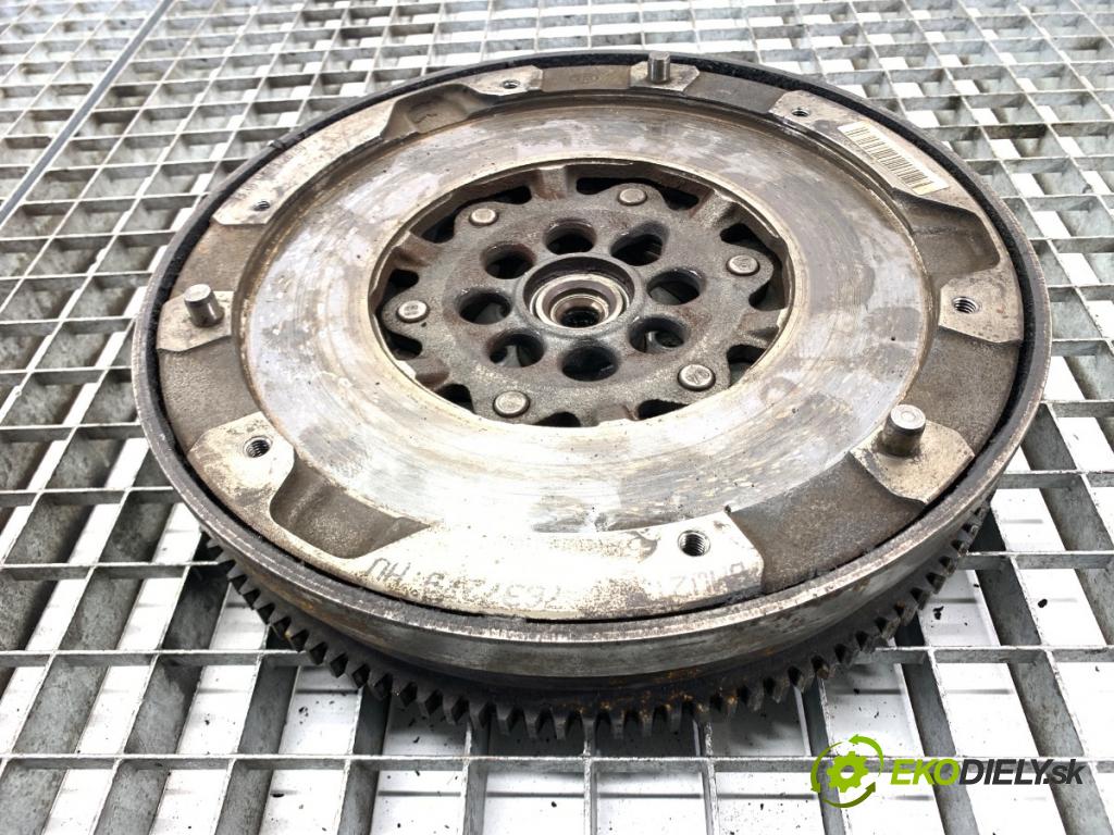 BMW E84 SUV 2013 85 kW sDrive 16 d 1995 koleso dvojhmota 7637279