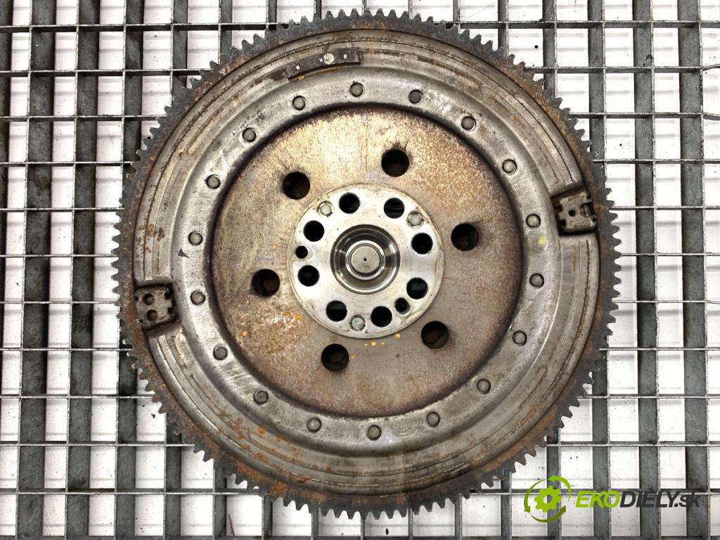 BMW E84 SUV 2013 85 kW sDrive 16 d 1995 koleso dvojhmota 7637279