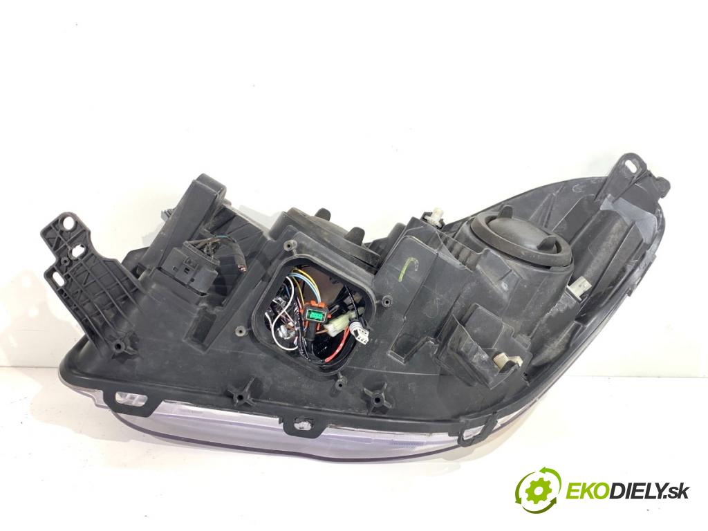 FORD USA ESCAPE III  2017 179 kW 2.0 179 kW [242 KM] 2017 - 2018 1983 Svetlomet pravy predný XENON