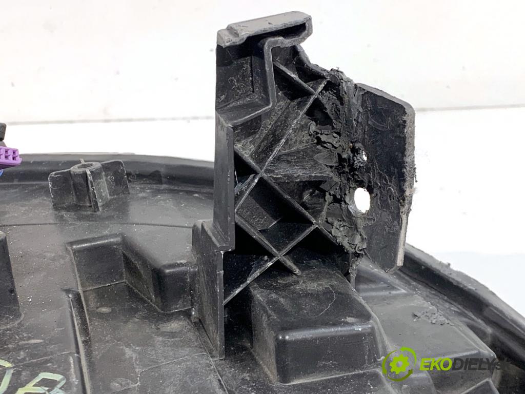 FORD USA ESCAPE III  2017 179 kW 2.0 179 kW [242 KM] 2017 - 2018 1983 světlomet levý přední část XENON