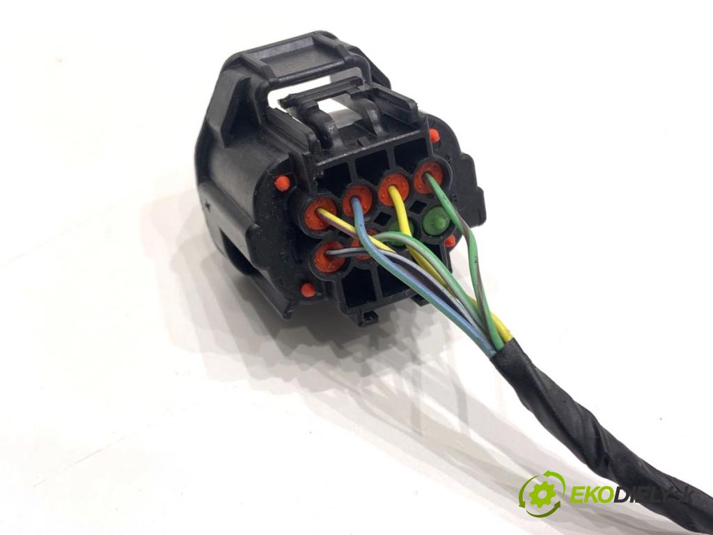 FORD USA ESCAPE III  2017 179 kW 2.0 179 kW [242 KM] 2017 - 2018 1983 klika vnejší pravý přední část CJ54-A224A36-AF